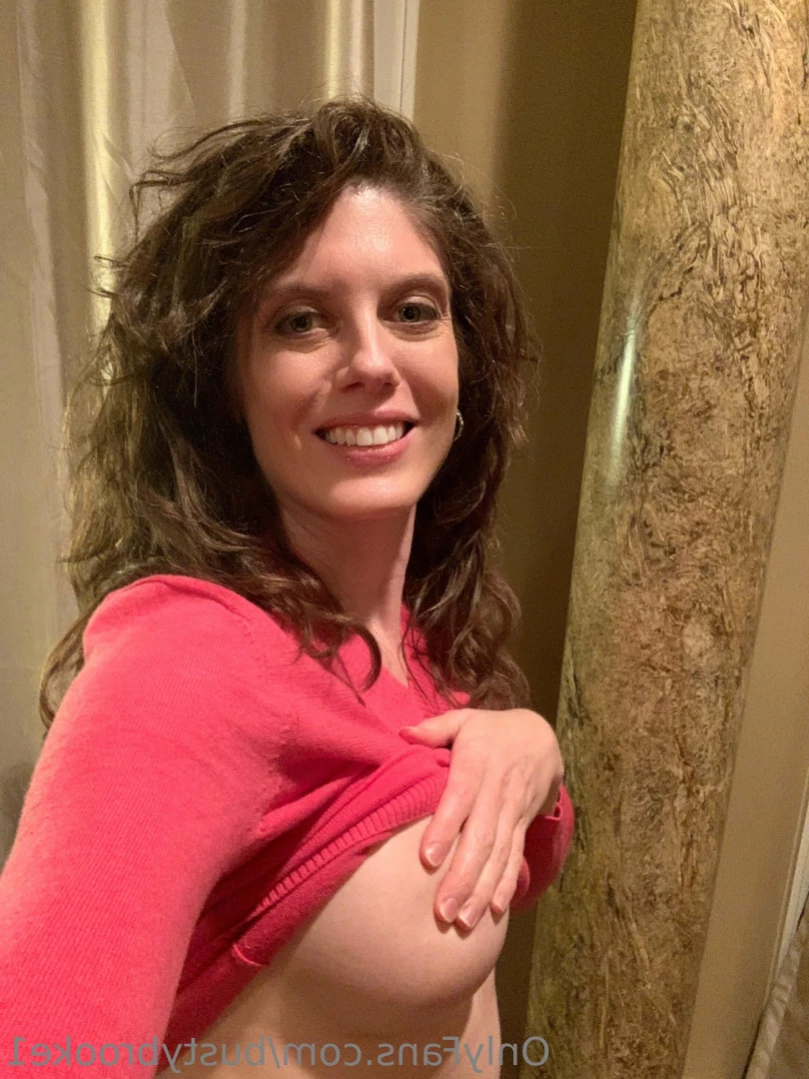 Busty Brooke’s VIP [ bustybrooke1 ] Onlyfans leaked photo 12118950 on Hotleaks.tv