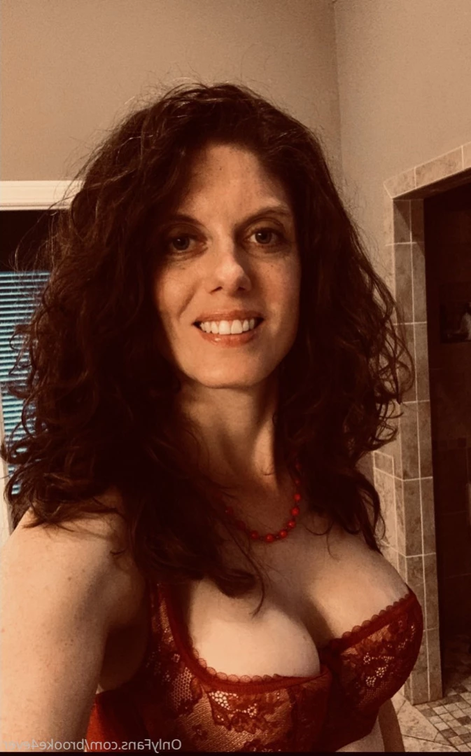 Busty Brooke’s VIP [ bustybrooke1 ] Onlyfans leaked photo 14052940 on Hotleaks.tv
