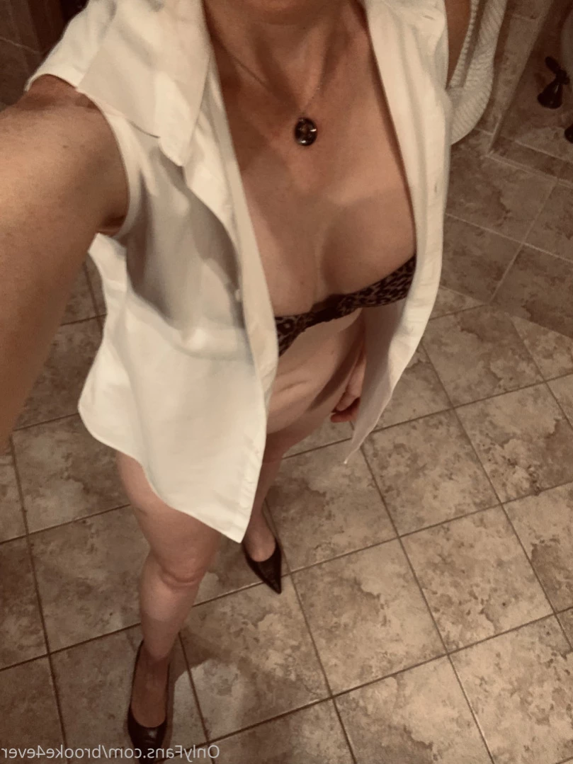 Busty Brooke’s VIP [ bustybrooke1 ] Onlyfans leaked photo 14703025 on Hotleaks.tv