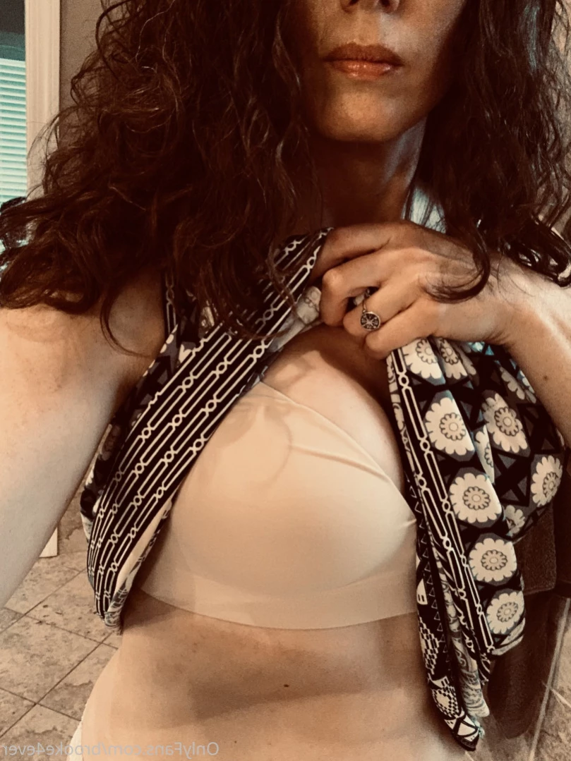 Busty Brooke’s VIP [ bustybrooke1 ] Onlyfans leaked photo 15285591 on Hotleaks.tv