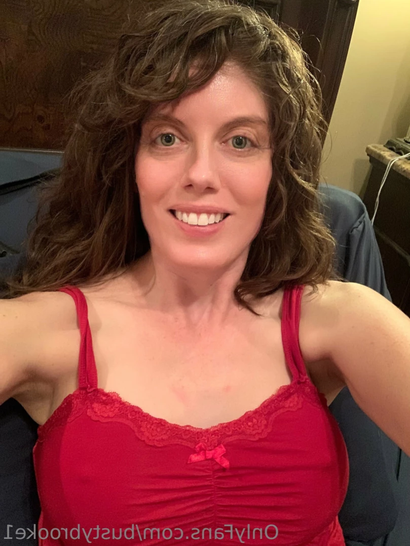 Busty Brooke’s VIP [ bustybrooke1 ] Onlyfans leaked photo 16079833 on Hotleaks.tv