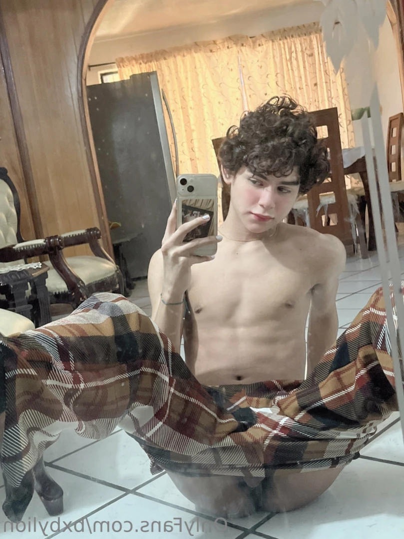 Baby Lion👶🏻💦🦁 [ bxbylion ] Onlyfans leaked photo 10966317 on Hotleaks.tv