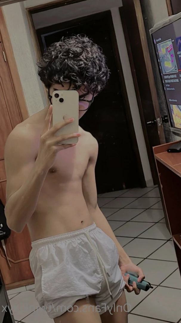Baby Lion👶🏻💦🦁 [ bxbylion ] Onlyfans leaked photo 12116952 on Hotleaks.tv
