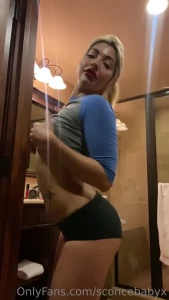 15710676