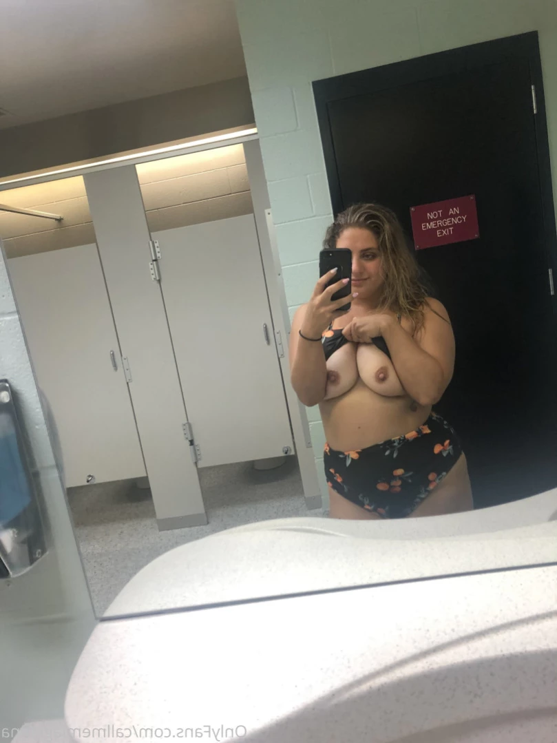 Mia Gianna [ callmemiagianna ] Onlyfans leaked photo 12954666 on Hotleaks.tv
