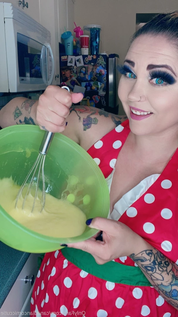 Cutie [ canadiancomiccutie ] Onlyfans leaked photo 11705271 on Hotleaks.tv