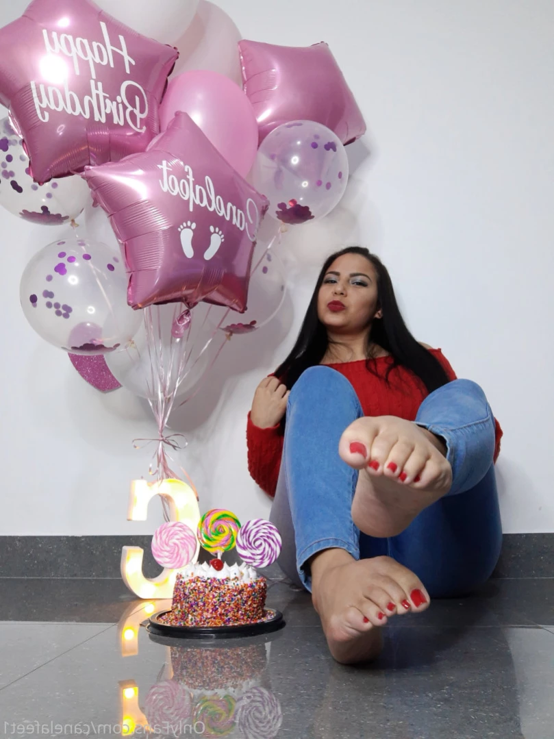 canelafeet1 Onlyfans leaked photo 13509800 on Hotleaks.tv