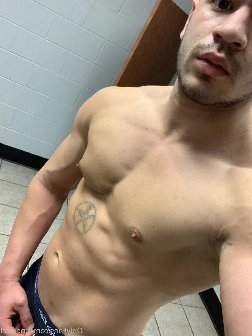 Caramel Swole [ caramelswole ] Onlyfans leaked photo 11829938 on Hotleaks.tv