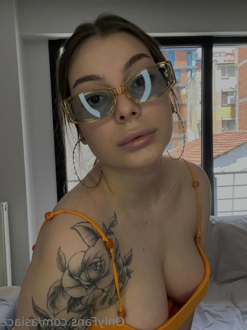 Carina Cremme 🤩🇺🇦 [ carinacremme ] Onlyfans leaked photo 12218469 on Hotleaks.tv
