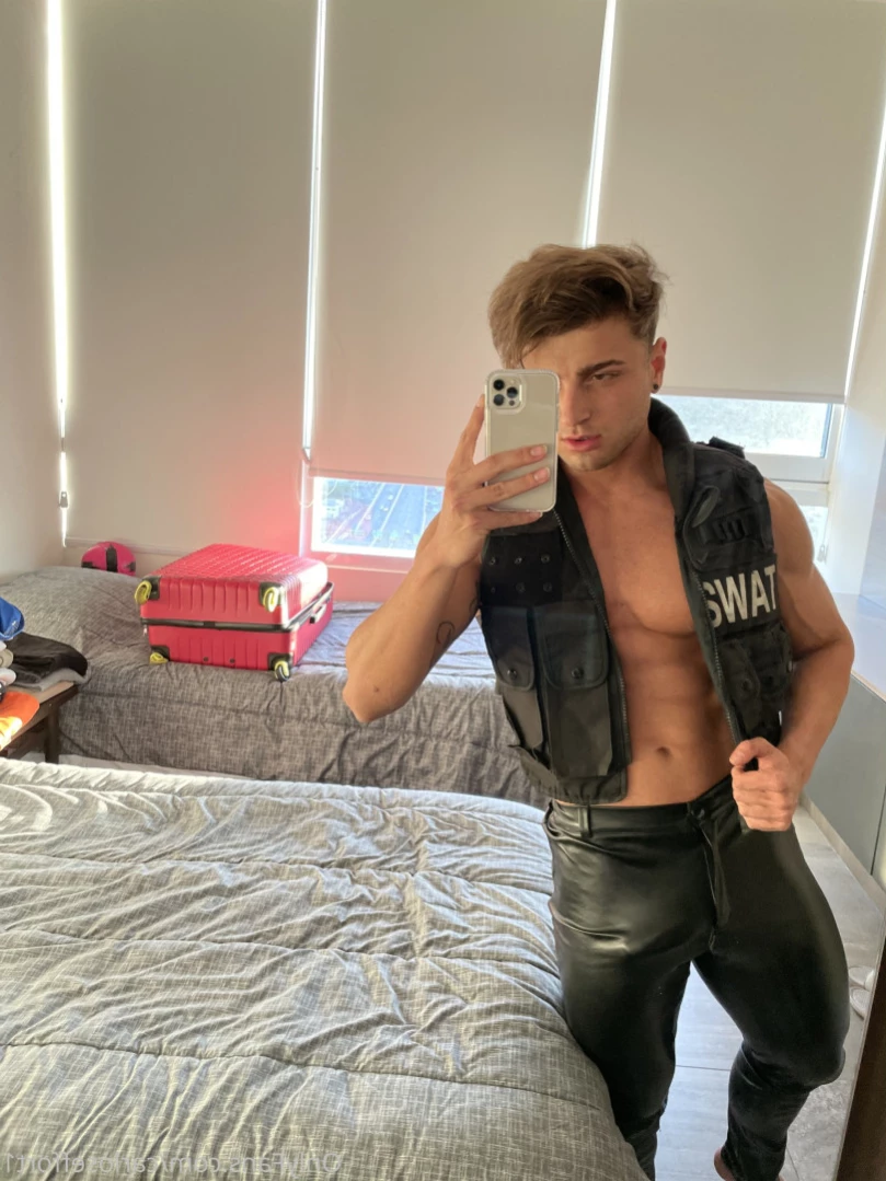 Carloseffort [ carloseffort1 ] Onlyfans leaked photo 12714924 on Hotleaks.tv