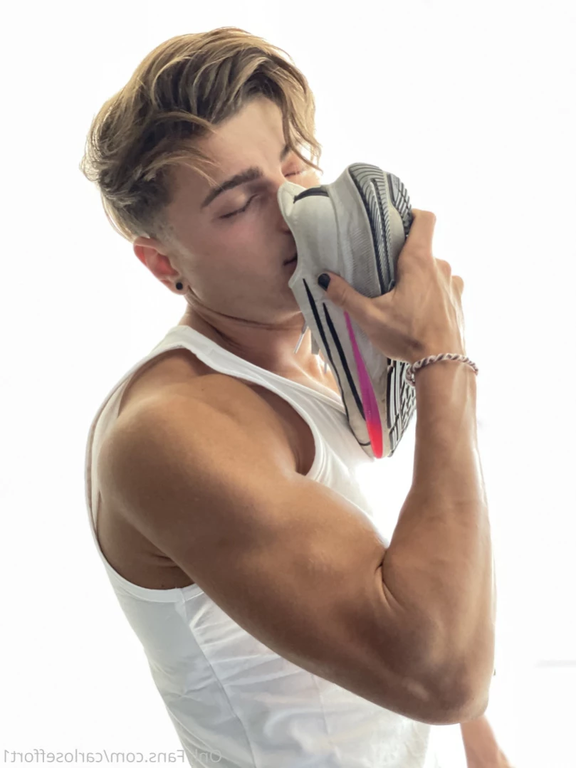 Carloseffort [ carloseffort1 ] Onlyfans leaked photo 13661835 on Hotleaks.tv