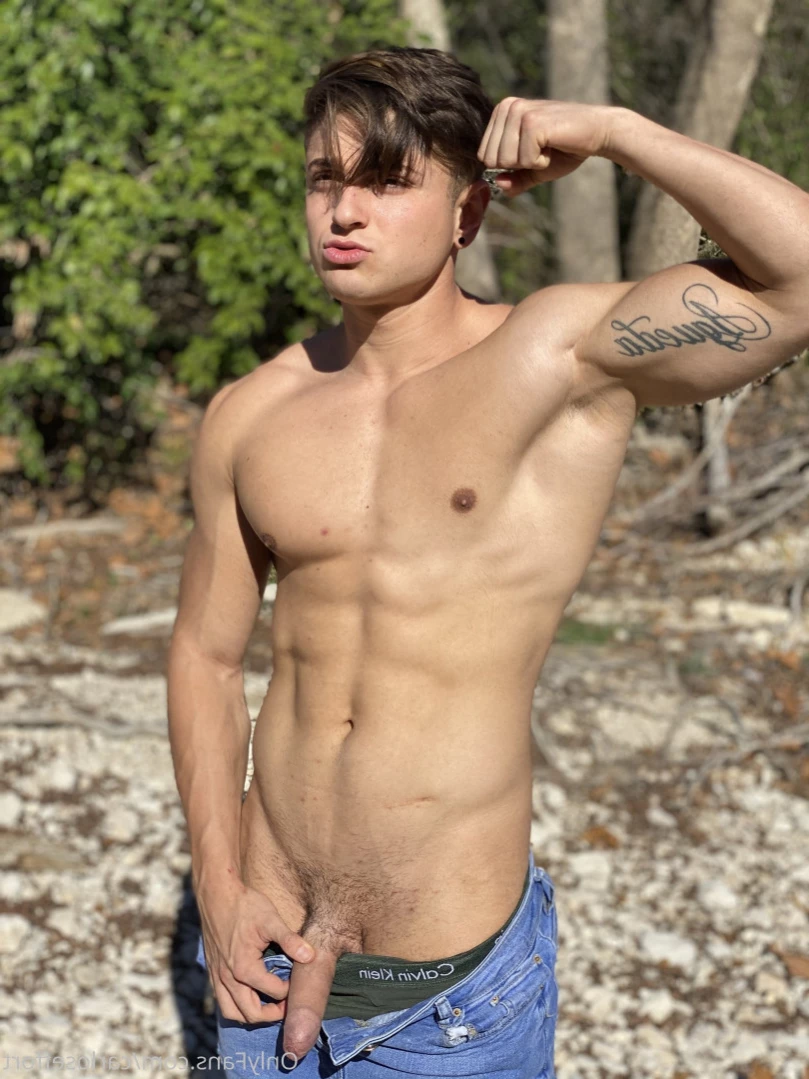 Carloseffort [ carloseffort1 ] Onlyfans leaked photo 13689290 on Hotleaks.tv
