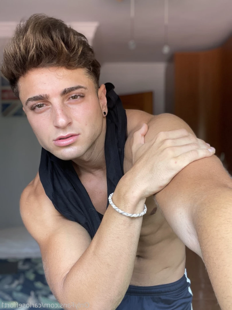 Carloseffort [ carloseffort1 ] Onlyfans leaked photo 14419358 on Hotleaks.tv