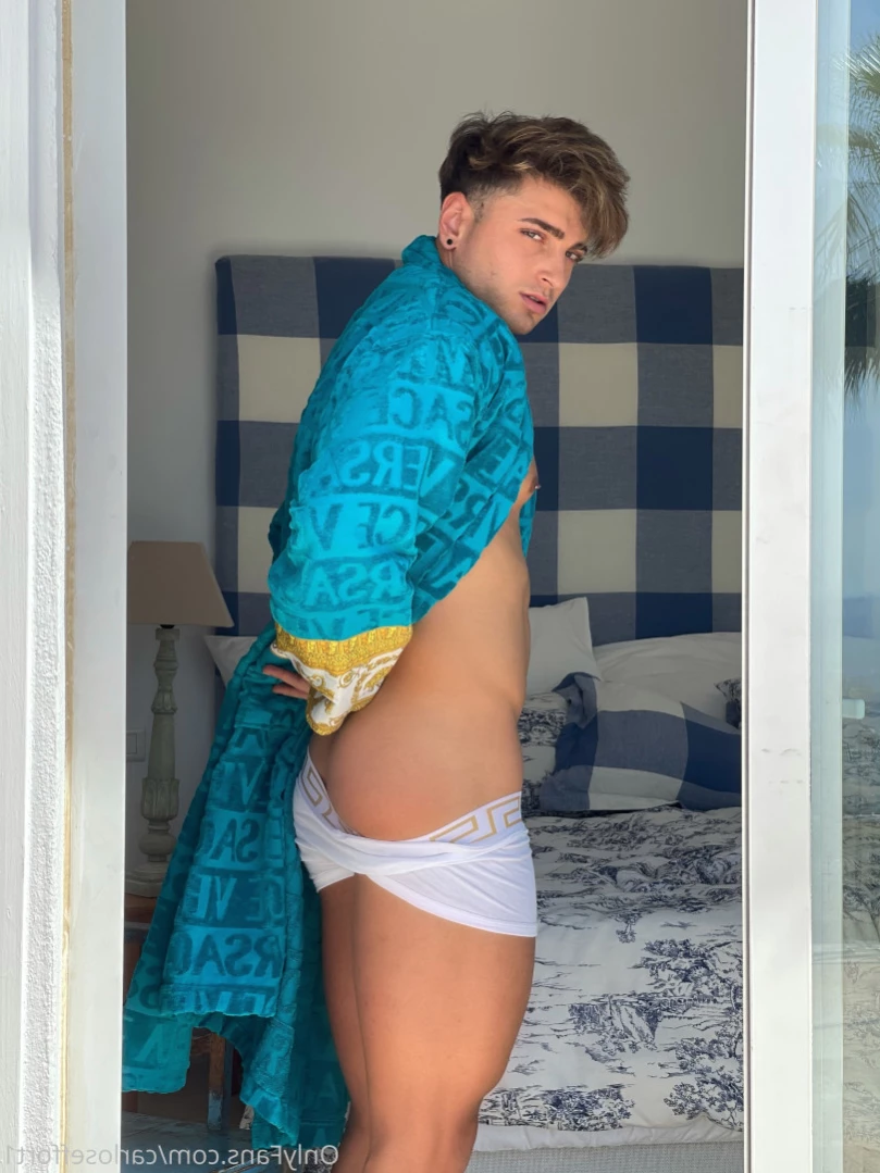 Carloseffort [ carloseffort1 ] Onlyfans leaked photo 16064211 on Hotleaks.tv