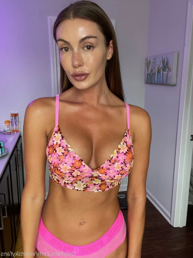 Carolina White [ carolinawhite54 ] Onlyfans leaked photo 12193568 on Hotleaks.tv