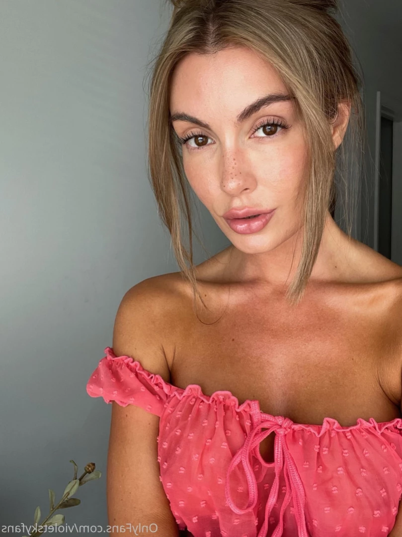 Carolina White [ carolinawhite54 ] Onlyfans leaked photo 13867532 on Hotleaks.tv