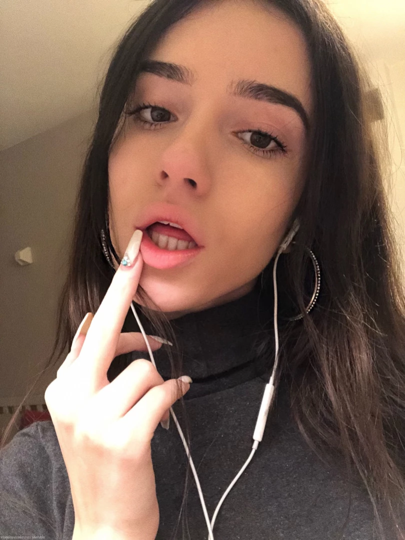 Cassiya [ cassiyabianchi ] Onlyfans leaked photo 12406420 on Hotleaks.tv