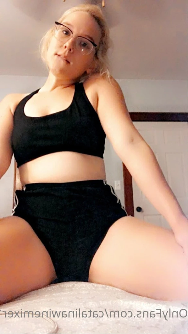 catalinawinemixer1999 Onlyfans leaked photo 12196383 on Hotleaks.tv