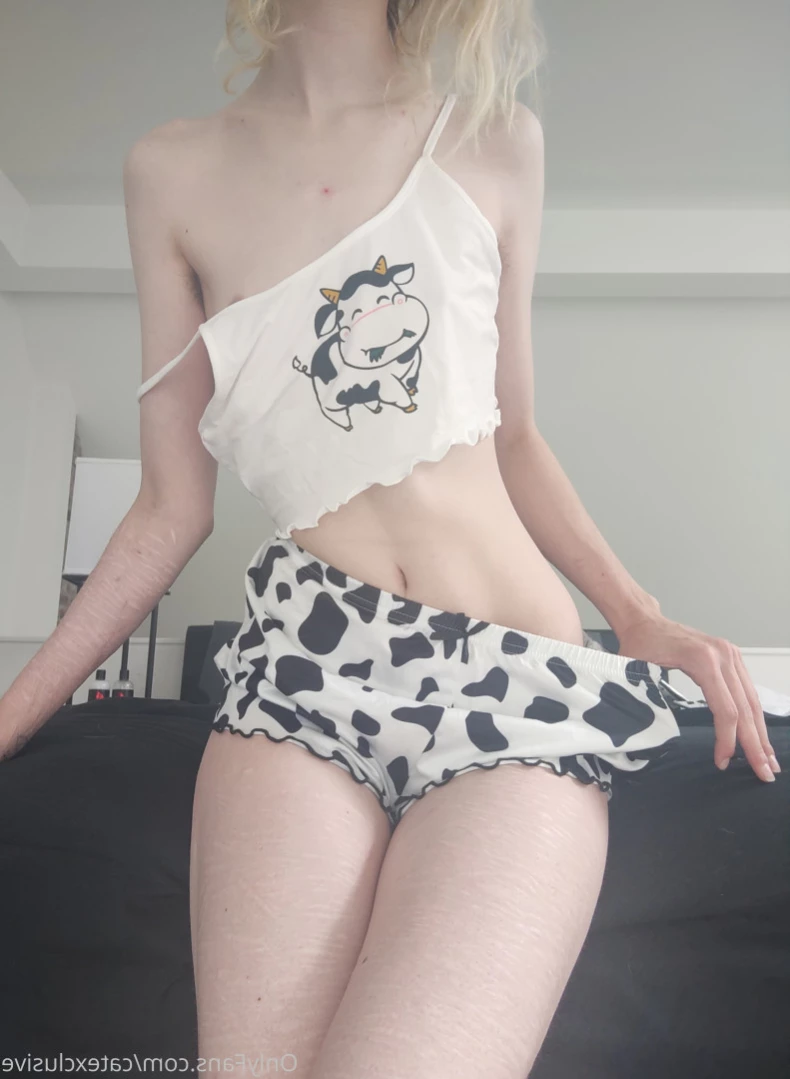 𝗖𝗔𝗧 😻 𝘽𝘼𝘿 𝘿𝙍𝘼𝙂𝙊𝙉 𝙌𝙐𝙀𝙀𝙉 😈 [ catexclusive ] Onlyfans leaked photo 11005614 on Hotleaks.tv