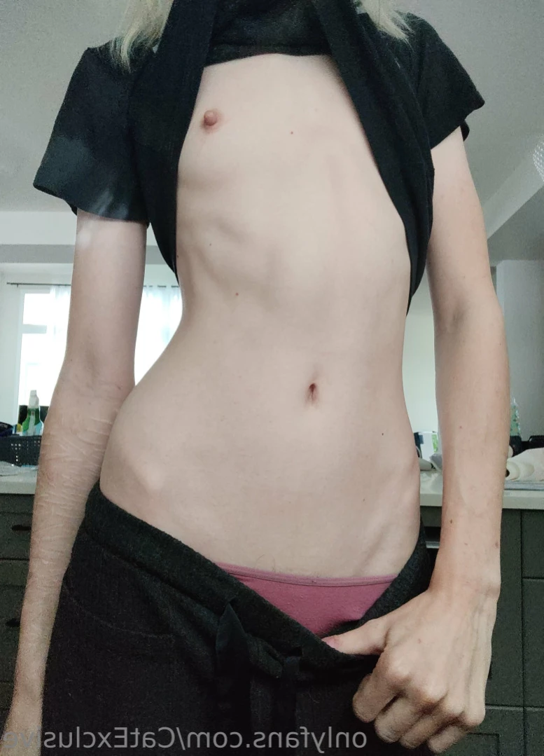 𝗖𝗔𝗧 😻 𝘽𝘼𝘿 𝘿𝙍𝘼𝙂𝙊𝙉 𝙌𝙐𝙀𝙀𝙉 😈 [ catexclusive ] Onlyfans leaked photo 15003557 on Hotleaks.tv