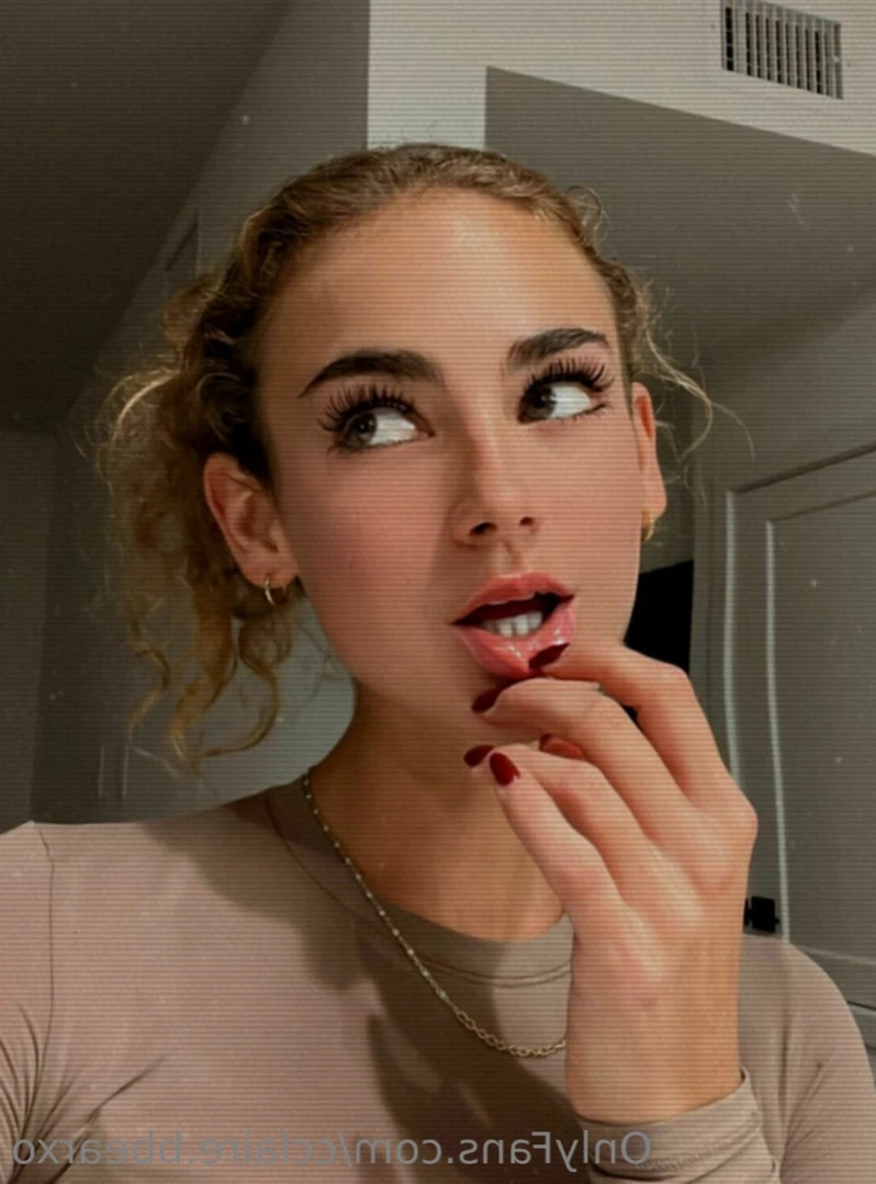 Claire Bear [ cclaire.bbearxo ] Onlyfans leaked photo 12072498 on Hotleaks.tv