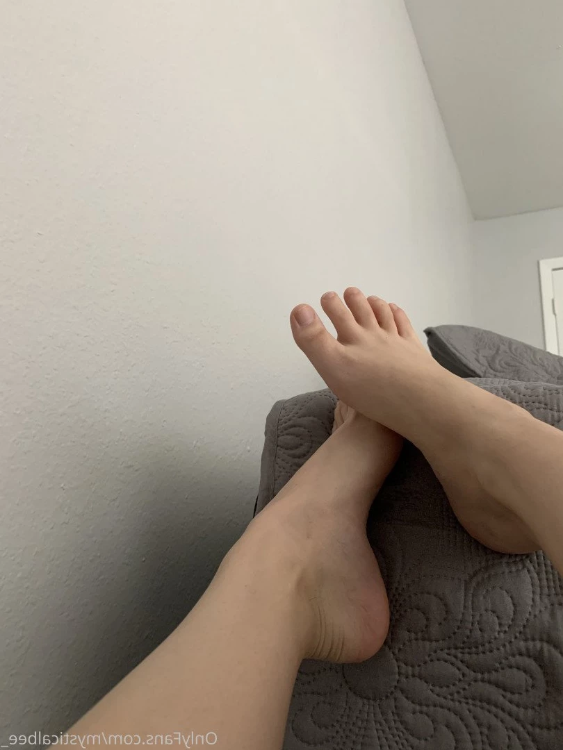  MysticalBee  [ mysticalbee_ ] Onlyfans leaked photo 863467 on Hotleaks.tv