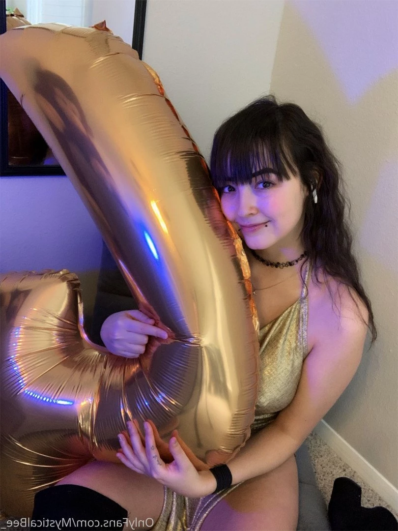  MysticalBee  [ mysticalbee_ ] Onlyfans leaked photo 863473 on Hotleaks.tv
