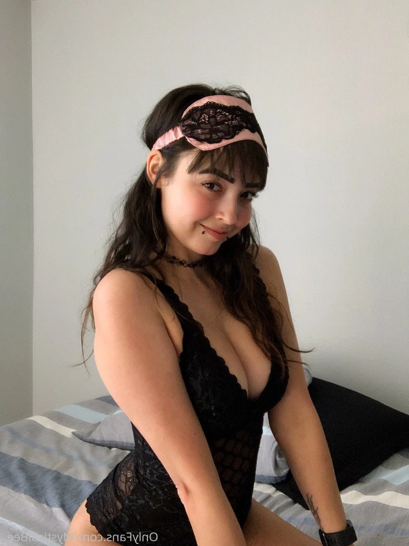  MysticalBee  [ mysticalbee_ ] Onlyfans leaked photo 863627 on Hotleaks.tv
