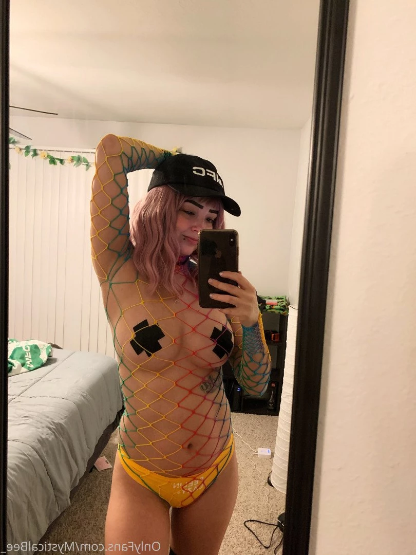  MysticalBee  [ mysticalbee_ ] Onlyfans leaked photo 863631 on Hotleaks.tv
