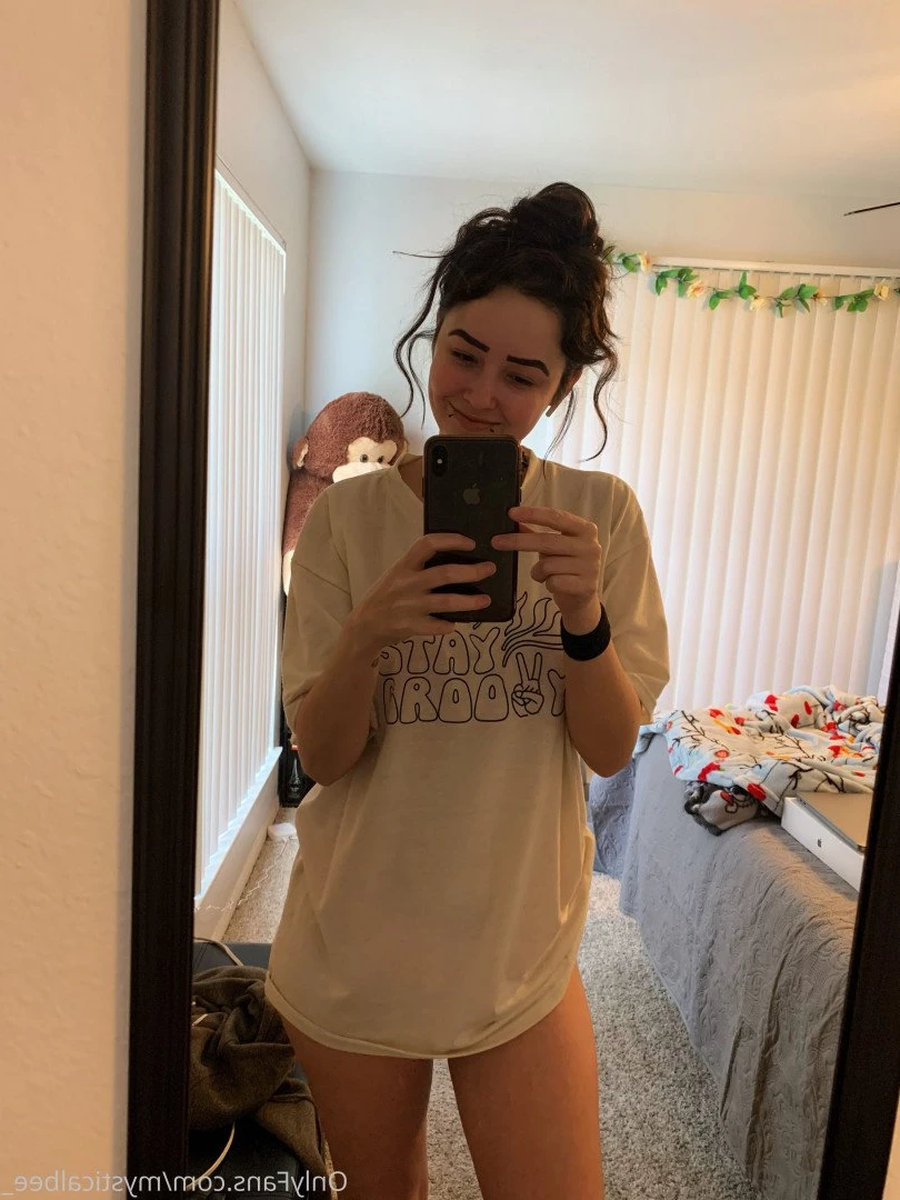  MysticalBee  [ mysticalbee_ ] Onlyfans leaked photo 863678 on Hotleaks.tv