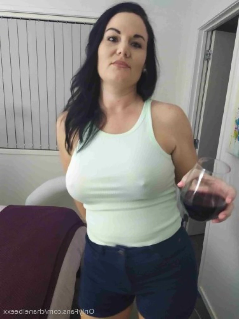 Chanel Bee xxx FREE😈😈 [ chanelbeexx ] Onlyfans leaked photo 12064281 on Hotleaks.tv