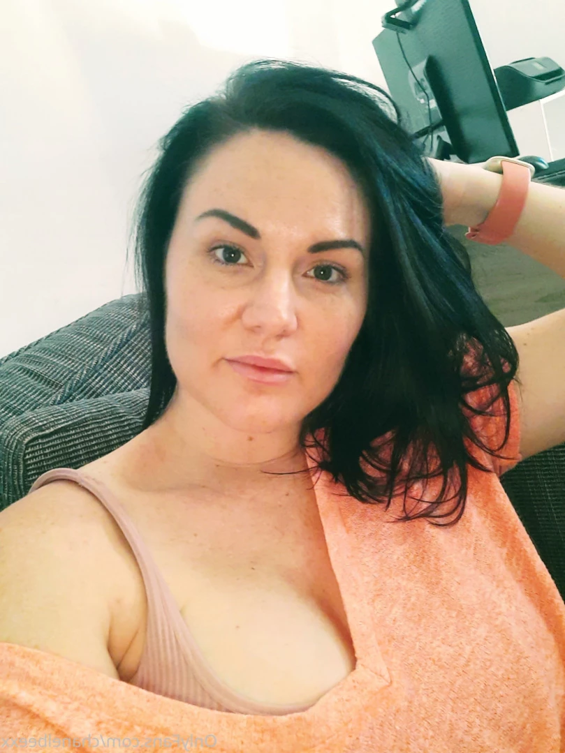 Chanel Bee xxx FREE😈😈 [ chanelbeexx ] Onlyfans leaked photo 12719497 on Hotleaks.tv