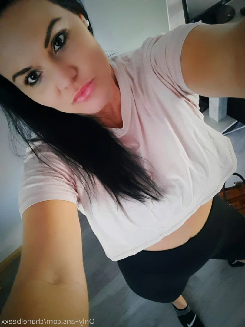 Chanel Bee xxx FREE😈😈 [ chanelbeexx ] Onlyfans leaked photo 13667080 on Hotleaks.tv