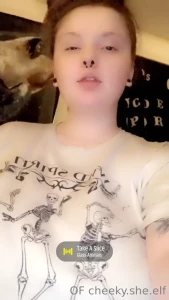 15694101