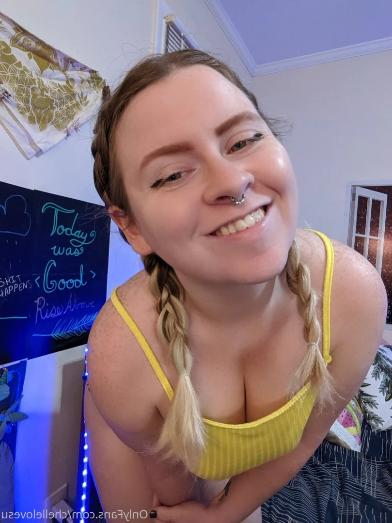 Chelle Silverstein🔞 [ chellelovesu ] Onlyfans leaked photo 10863199 on Hotleaks.tv