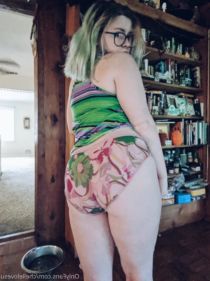 Chelle Silverstein🔞 [ chellelovesu ] Onlyfans leaked photo 12162475 on Hotleaks.tv