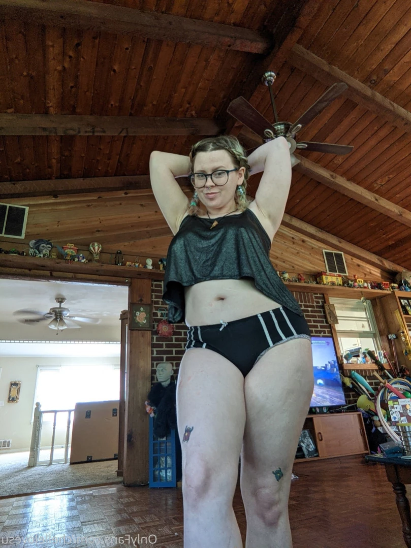 Chelle Silverstein🔞 [ chellelovesu ] Onlyfans leaked photo 12166978 on Hotleaks.tv