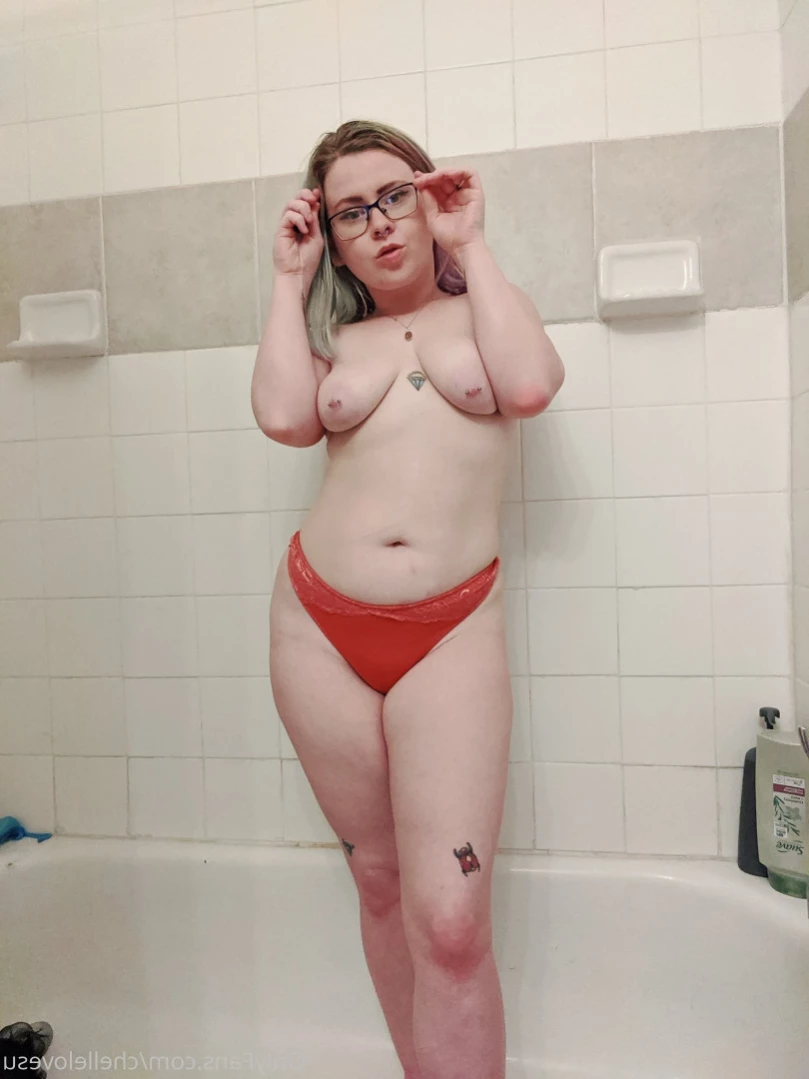 Chelle Silverstein🔞 [ chellelovesu ] Onlyfans leaked photo 12173535 on Hotleaks.tv