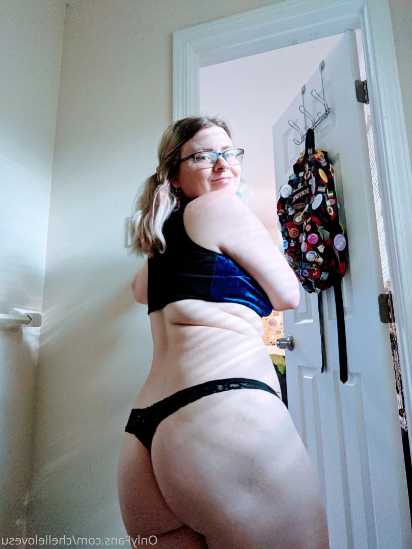 Chelle Silverstein🔞 [ chellelovesu ] Onlyfans leaked photo 12185479 on Hotleaks.tv