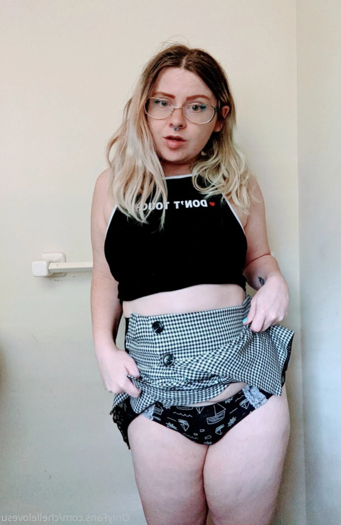 Chelle Silverstein🔞 [ chellelovesu ] Onlyfans leaked photo 12501114 on Hotleaks.tv
