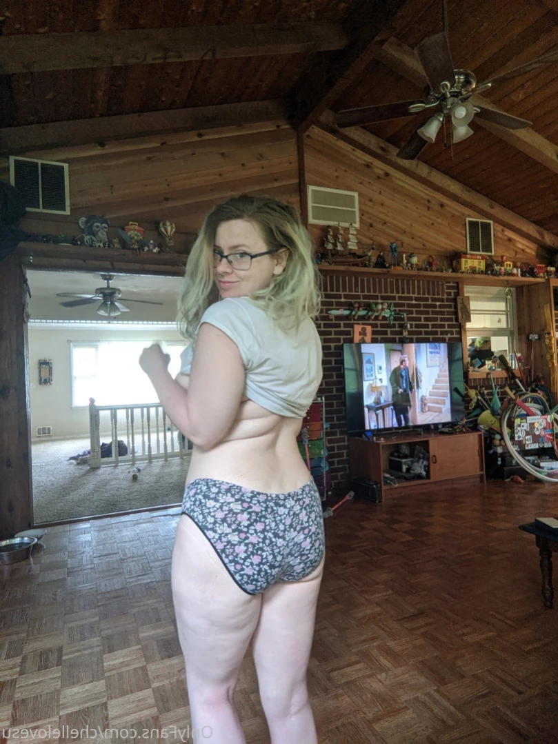 Chelle Silverstein🔞 [ chellelovesu ] Onlyfans leaked photo 14645053 on Hotleaks.tv