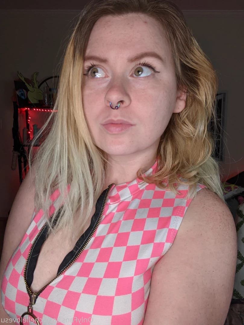 Chelle Silverstein🔞 [ chellelovesu ] Onlyfans leaked photo 14702963 on Hotleaks.tv