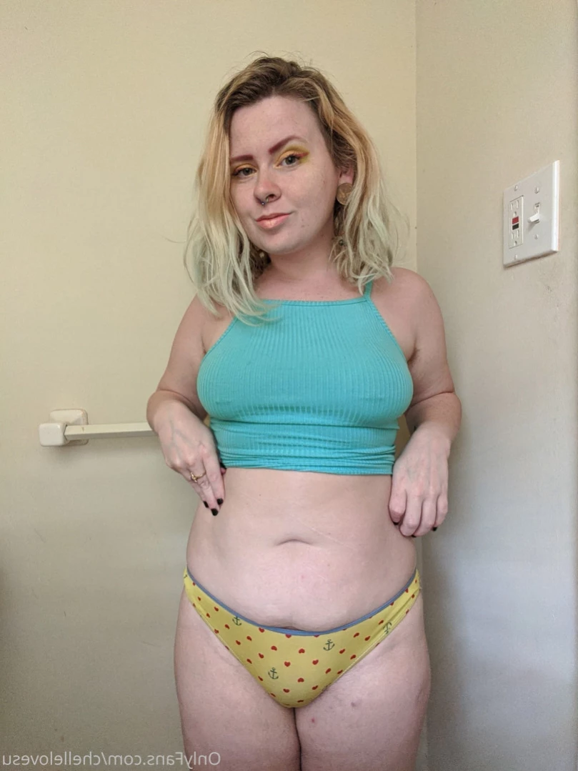 Chelle Silverstein🔞 [ chellelovesu ] Onlyfans leaked photo 15462836 on Hotleaks.tv