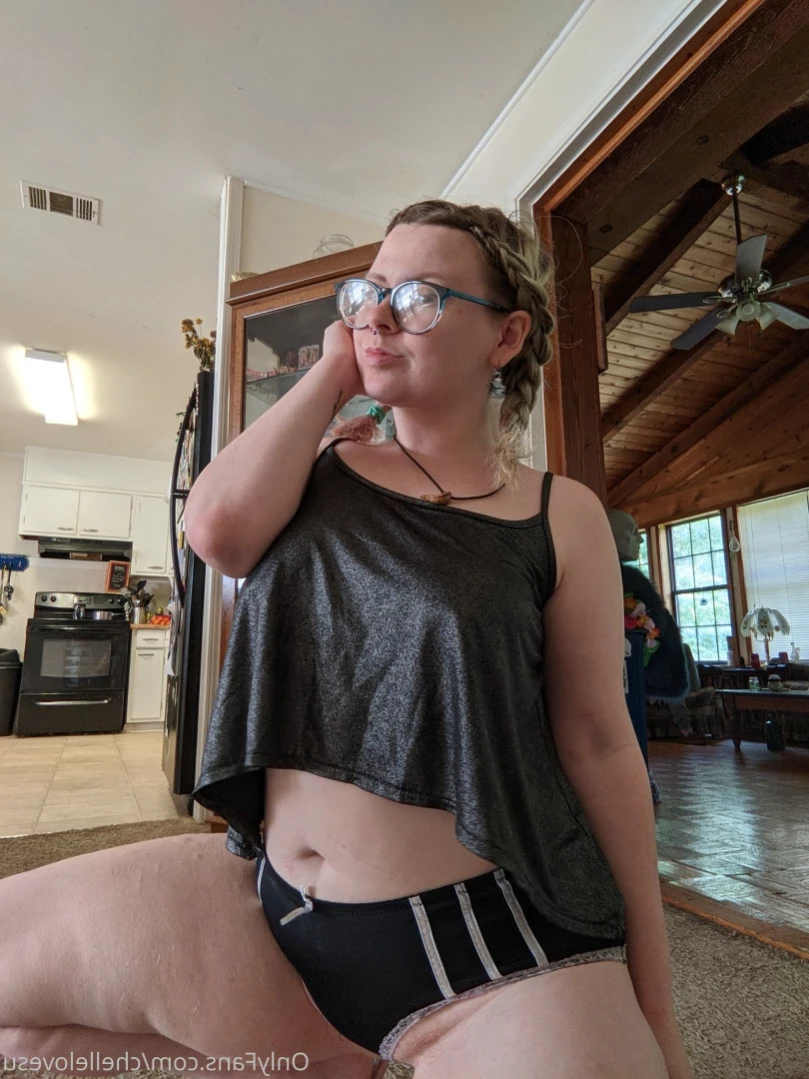 Chelle Silverstein🔞 [ chellelovesu ] Onlyfans leaked photo 16117911 on Hotleaks.tv