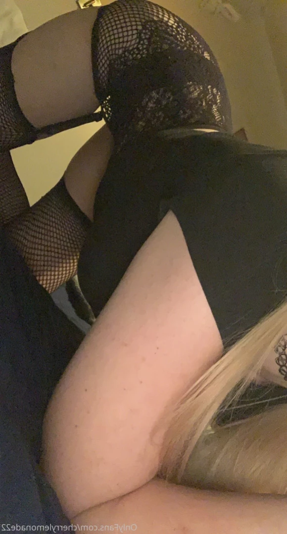 🍒🍋 Emily 🍒🍋 [ cherrylemonade22 ] Onlyfans leaked photo 15880281 on Hotleaks.tv