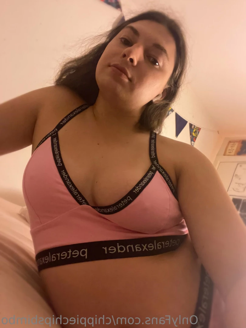 hayley [ chippiechipsbimbo ] Onlyfans leaked photo 12108176 on Hotleaks.tv