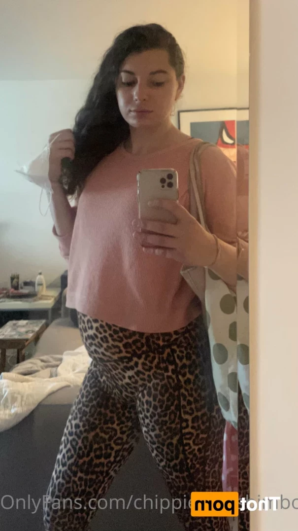 hayley [ chippiechipsbimbo ] Onlyfans leaked photo 12479623 on Hotleaks.tv