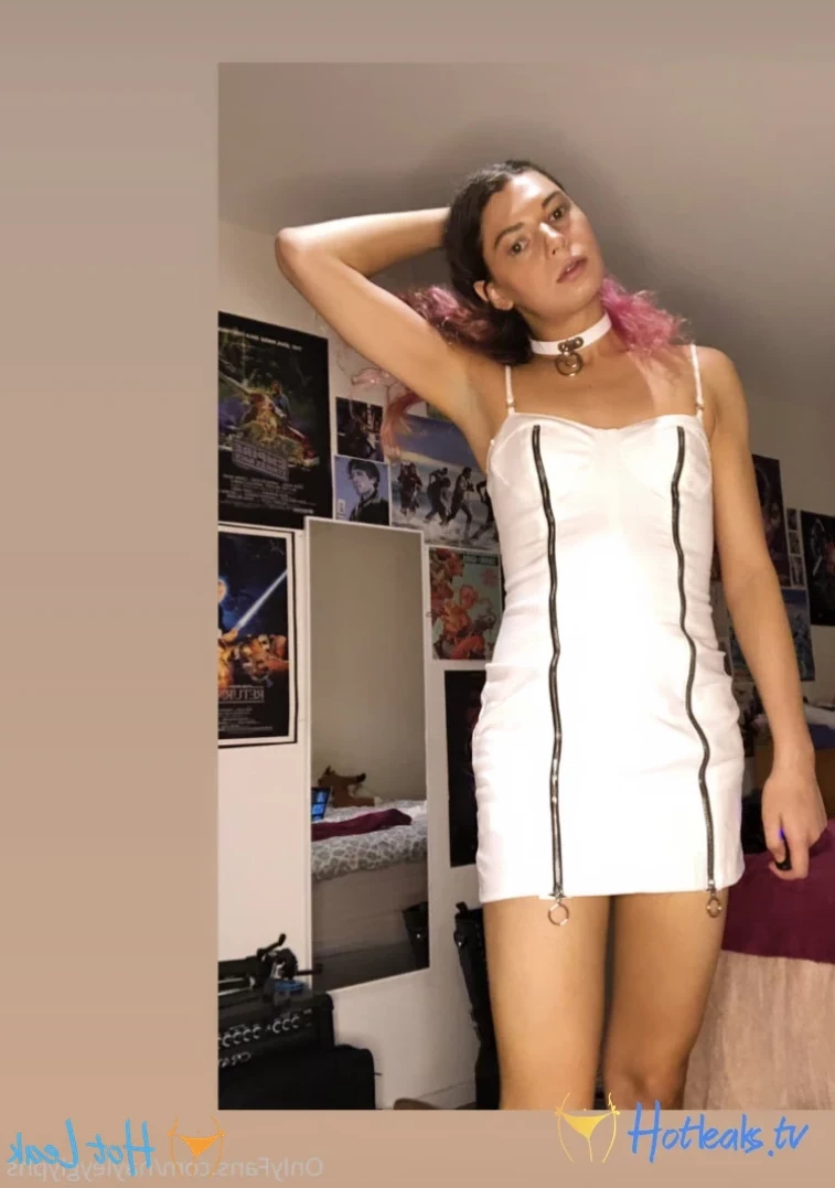 hayley [ chippiechipsbimbo ] Onlyfans leaked photo 12479671 on Hotleaks.tv