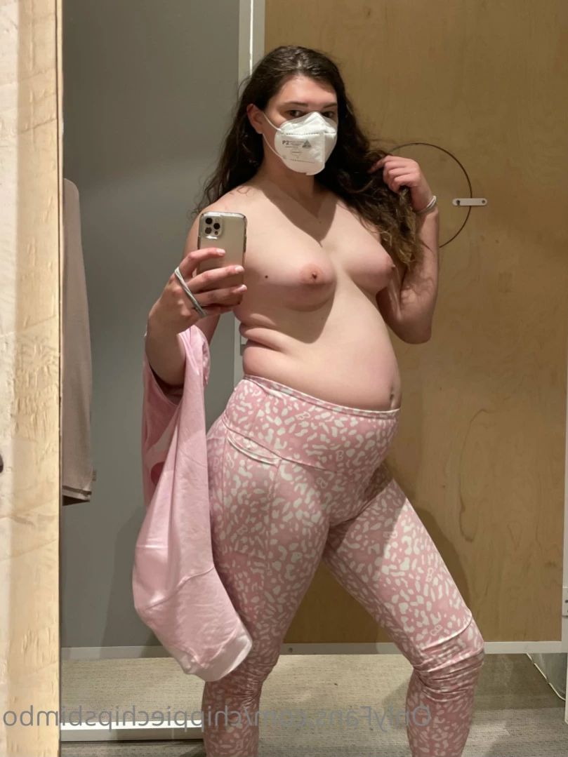 hayley [ chippiechipsbimbo ] Onlyfans leaked photo 12572758 on Hotleaks.tv