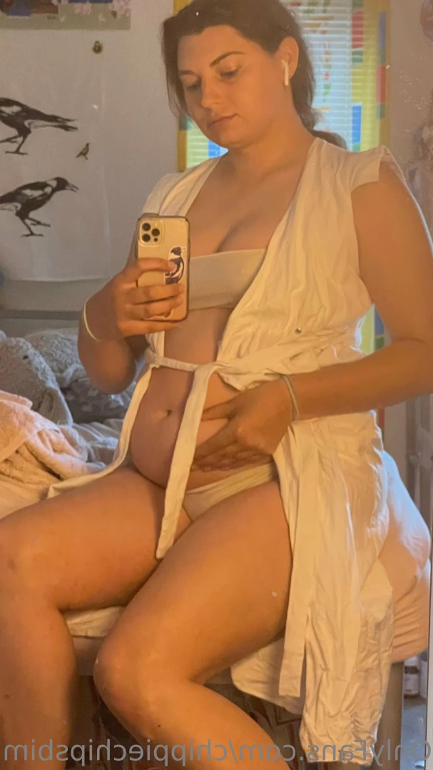 hayley [ chippiechipsbimbo ] Onlyfans leaked photo 12717060 on Hotleaks.tv